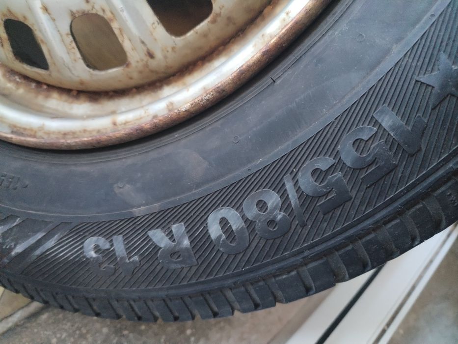 Vand janta cu anvelopa de iarna stare buna