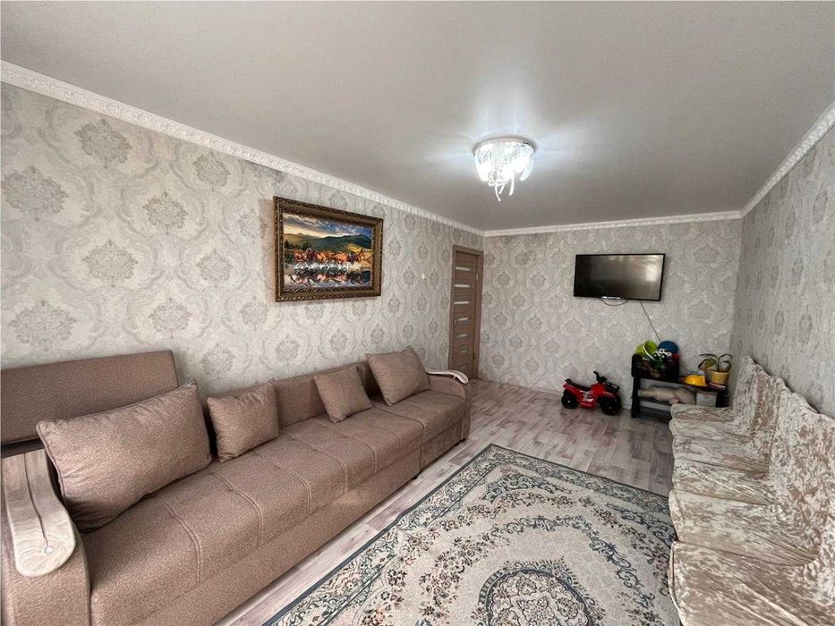 Продам 3-комнатную квартиру в Майкудуке в 15 мкр.: