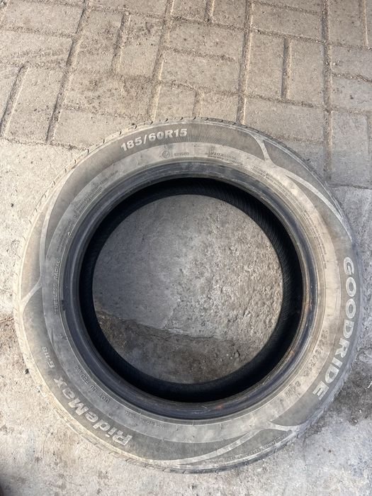 Продам Шины хорошим