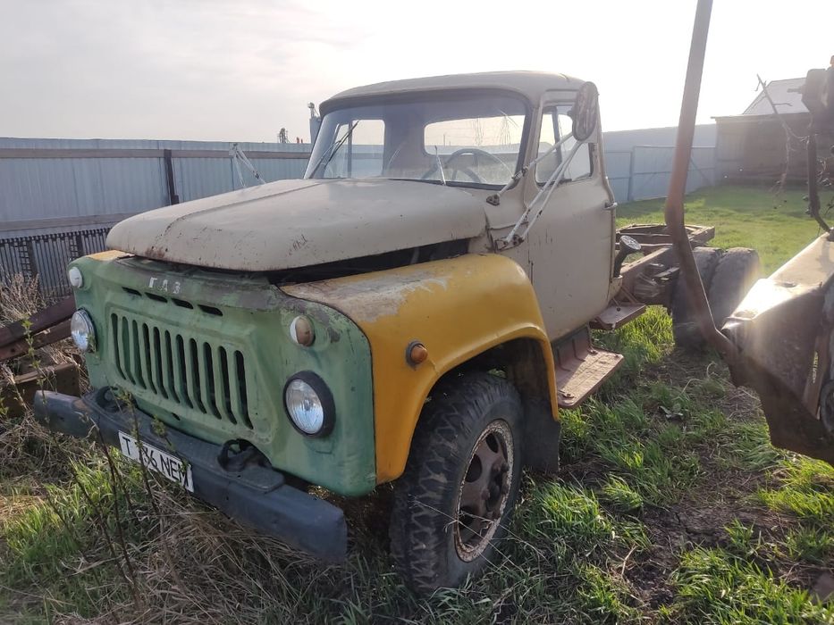 продам  газ 52 не на ходу