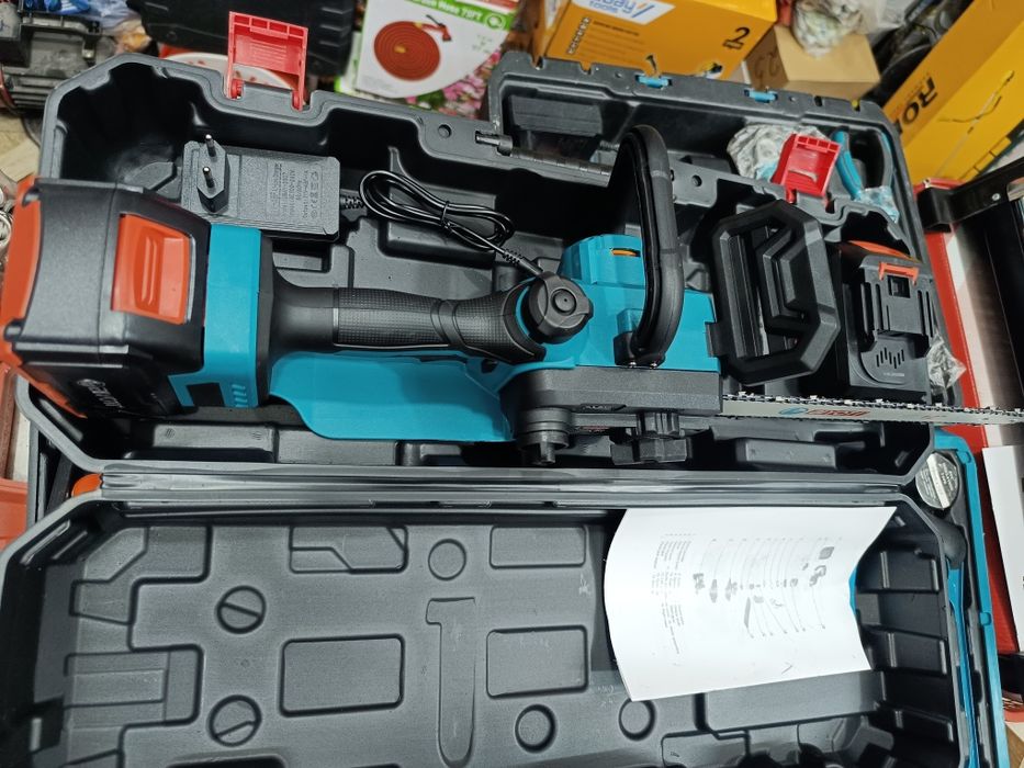 Пила аккумуляторная Arra