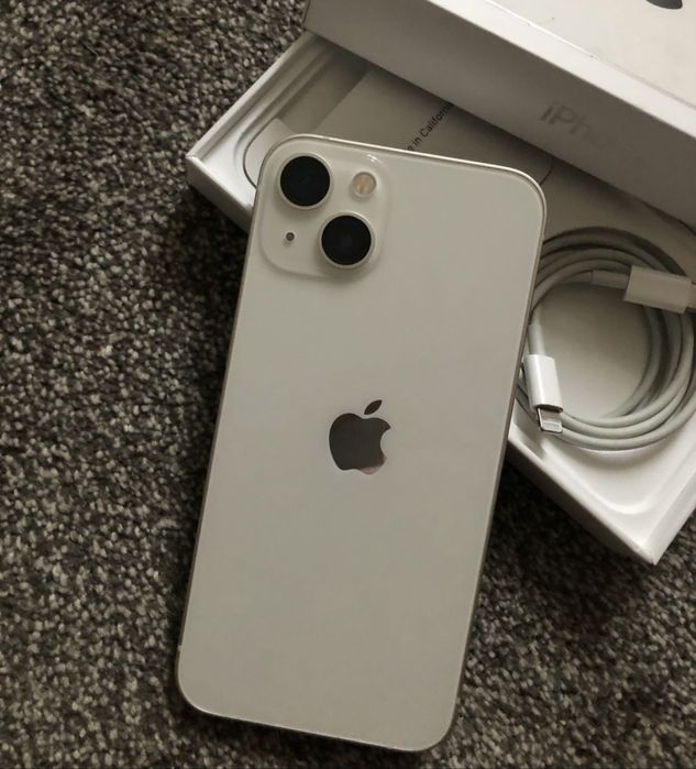 Iphone 13, 100% в идеальном состоянии