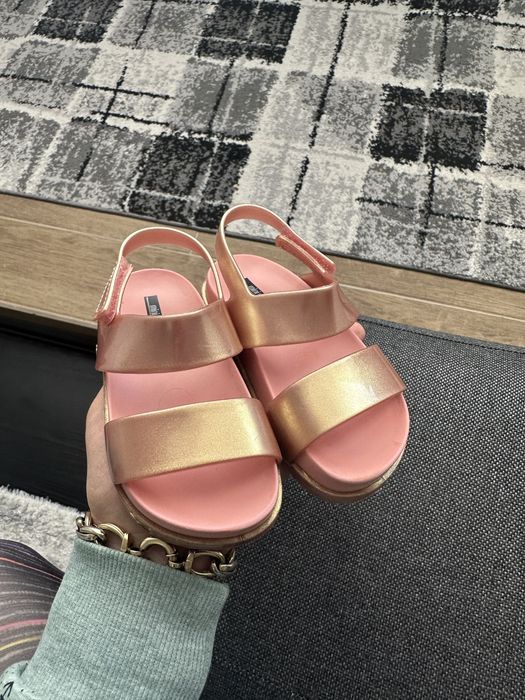 Сандали Melissa