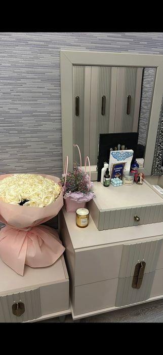 Спальный гарнитур
