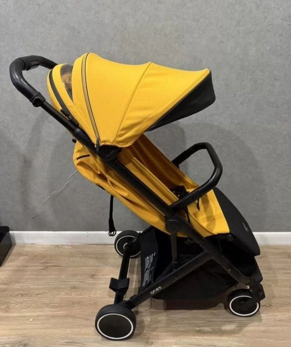 Продаётся коляска  Anex air -x