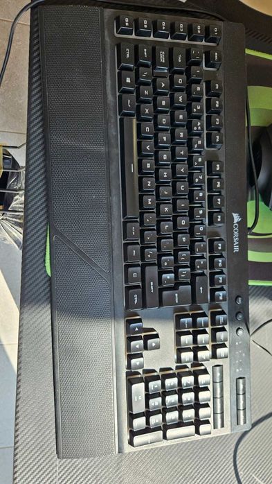 Настолен компютър HP OMEN