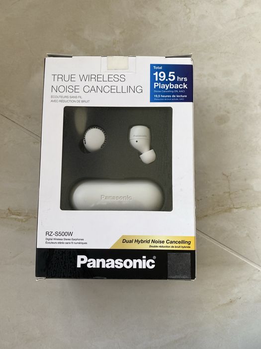 căștile Panasonic RZ-S500W