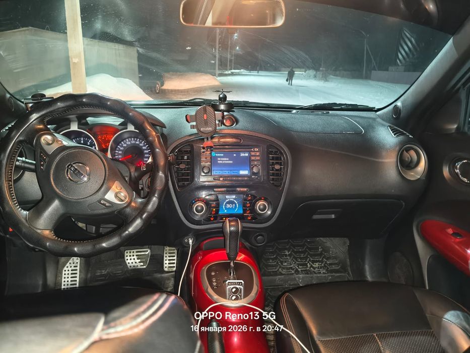 Продам машину ниссан