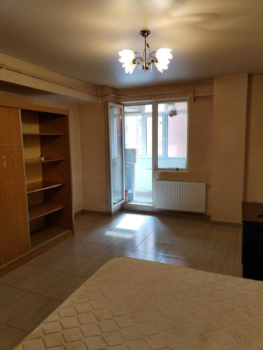 Proprietar, vanzare garsoniera