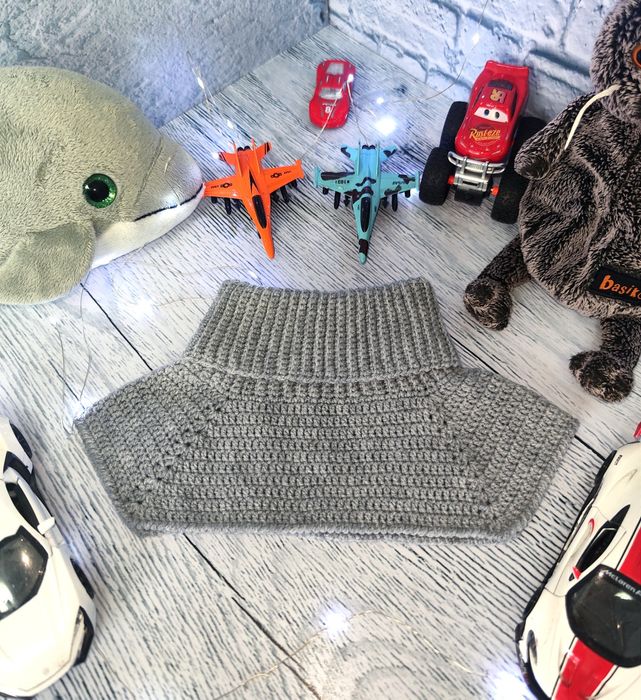 Осенняя вязаная манишка