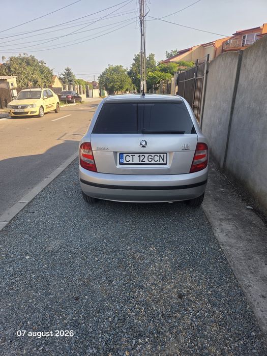 Skoda fabia anul 2006,1.2benzina,euro4
