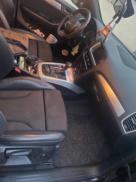 Vând Audi Q 5 Sline 2017