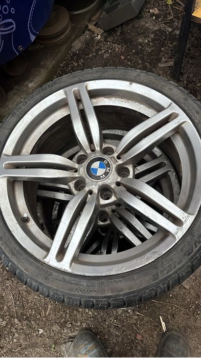 Продам диски бмв 18 радиус 8j