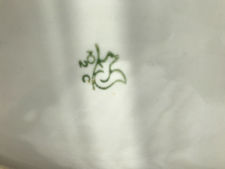 Набор посуды  (селедочницa и соусница)