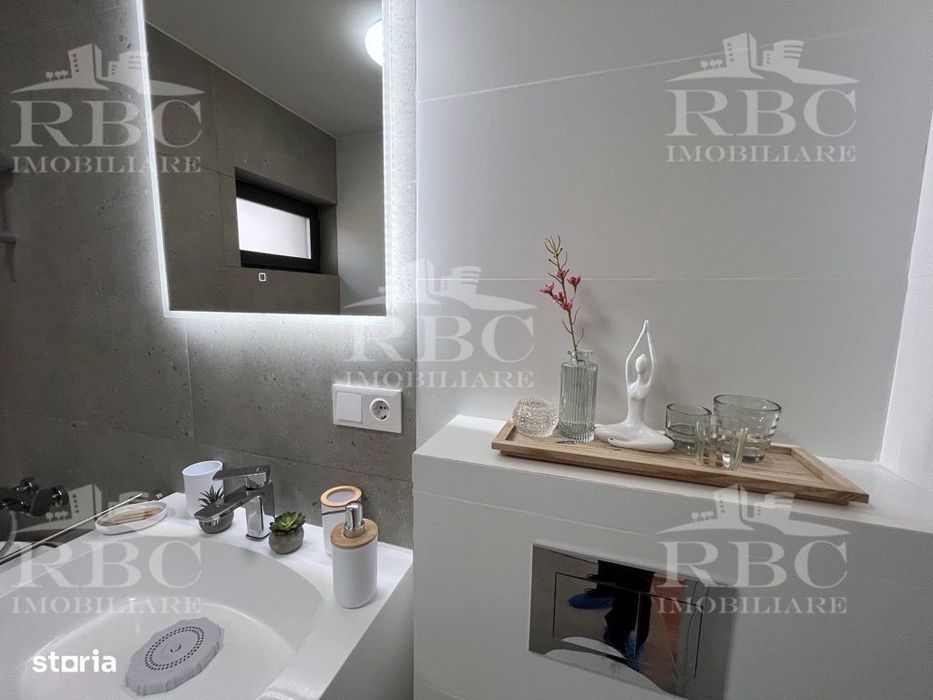 Casa individuala ultrafinisata cu teren 500 si parcare