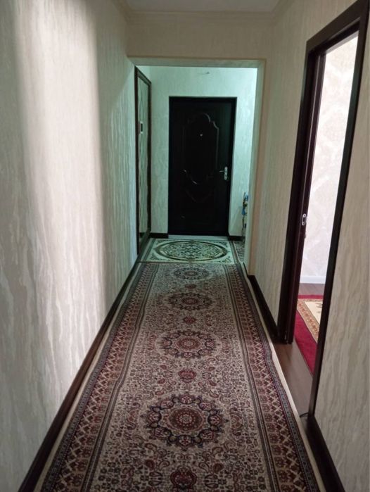 Сергели районда Спутник 16а да 3 хонали уй сотилади.