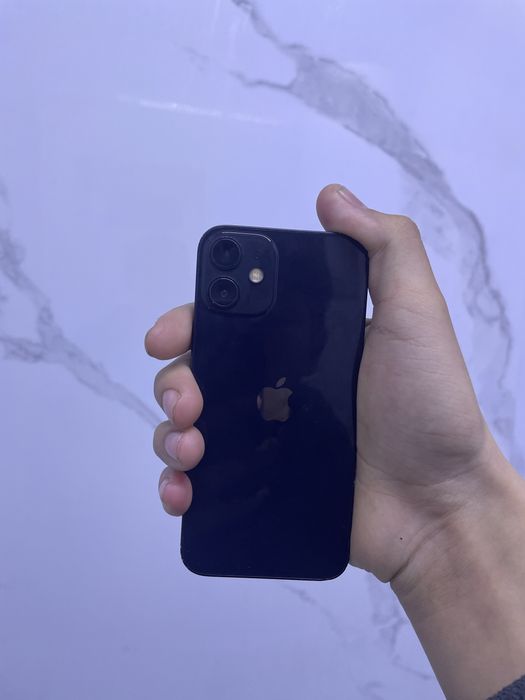 Продам айфон 12 мини