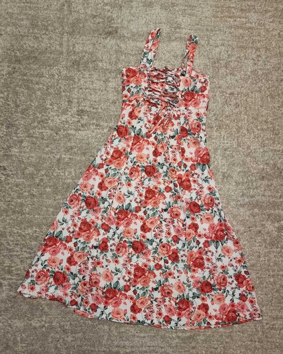 Rochita lunga superba, rochie inflorata vaporoasa, M