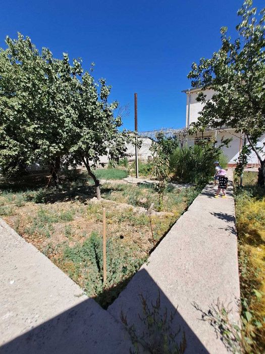 2 каватли участка сотилади