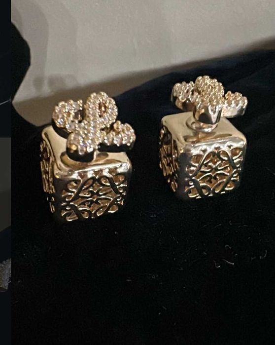 Висок Клас Бижута Обеци, гривни колиета