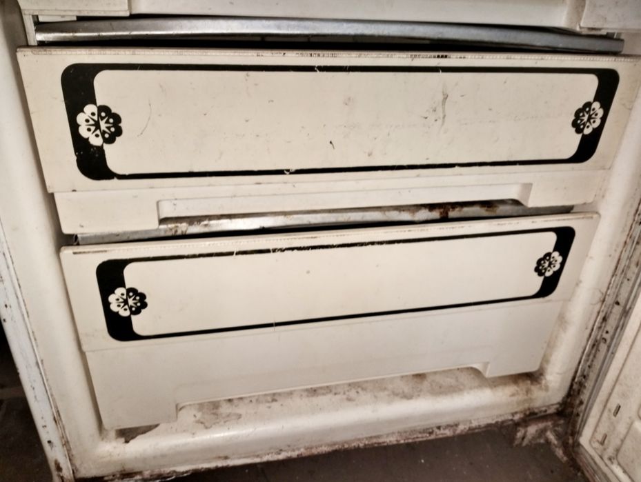 Холодильник Бирюса самовывоз