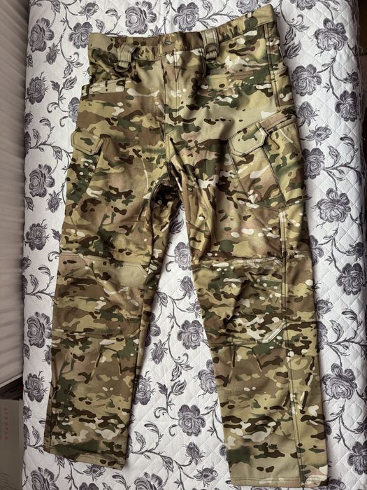 Мъжки ватиран камуфлажен комплект