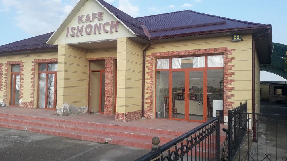 Ишлаб турган чойхона сотилади