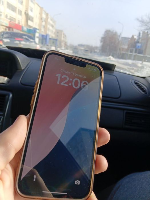 Продам IPhone 13/128