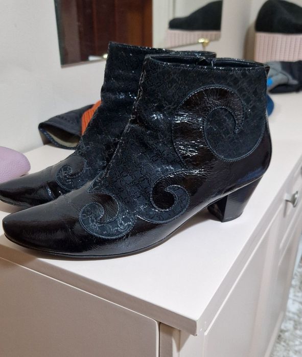 Ботильоны черные б/у