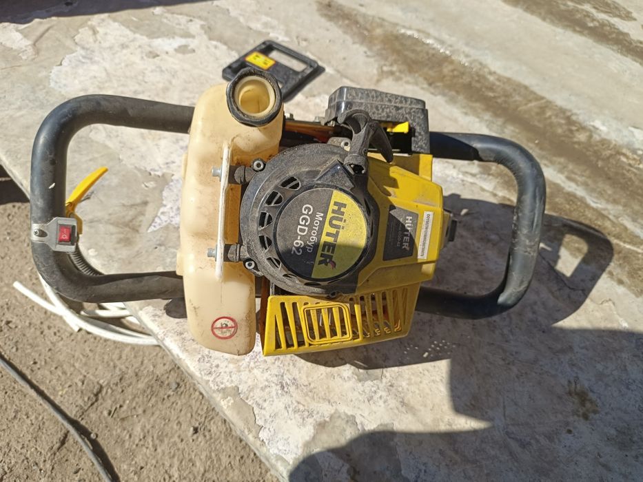 Продам мотобур Huter GGD-62