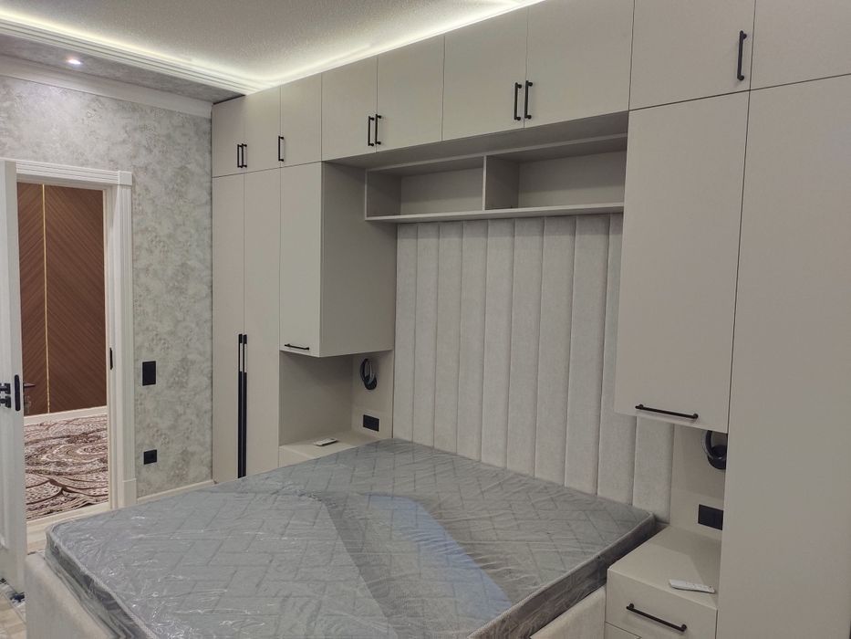 Сдаю свою укомплектованную  2 комнатную новую квартиру на долгий срок.