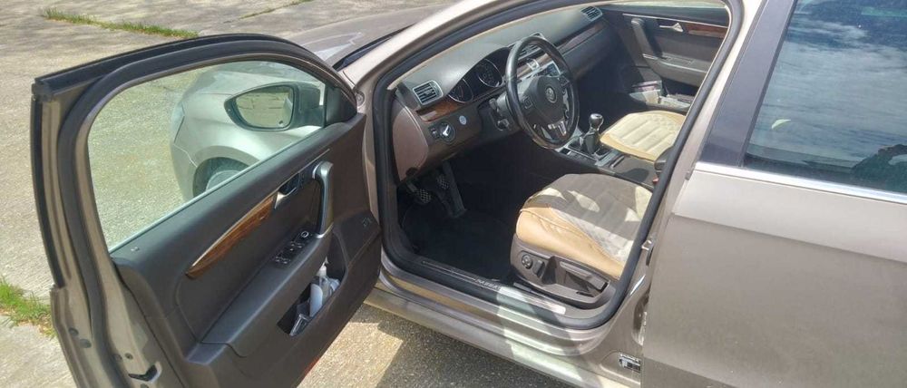 Vand Passat B7, 2.0 TDI