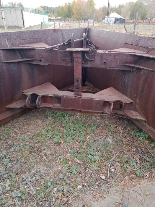 Плуг для прокладки дороги в снегу продам