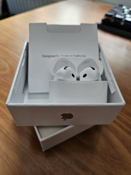 AirPods 4 ANC Noi, Noise Cancelling Activ