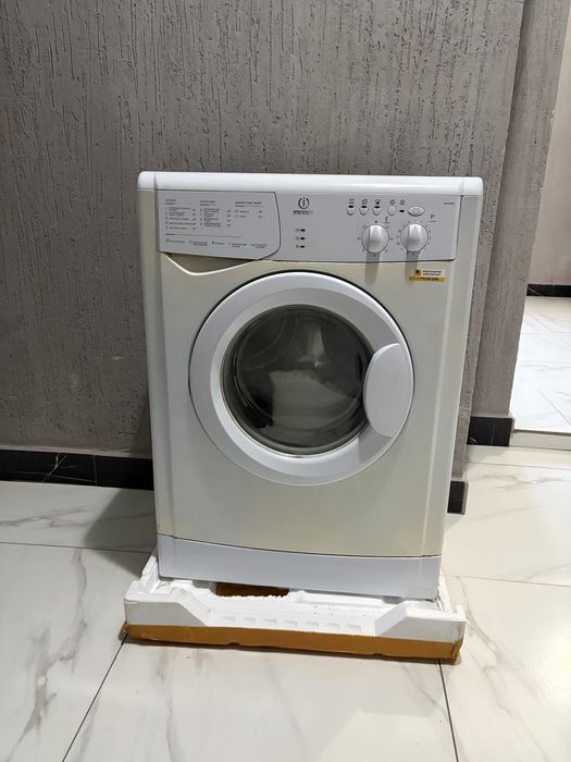 Отдам стиральную машинку