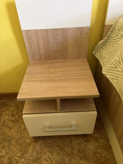Продам спальный гарнитур