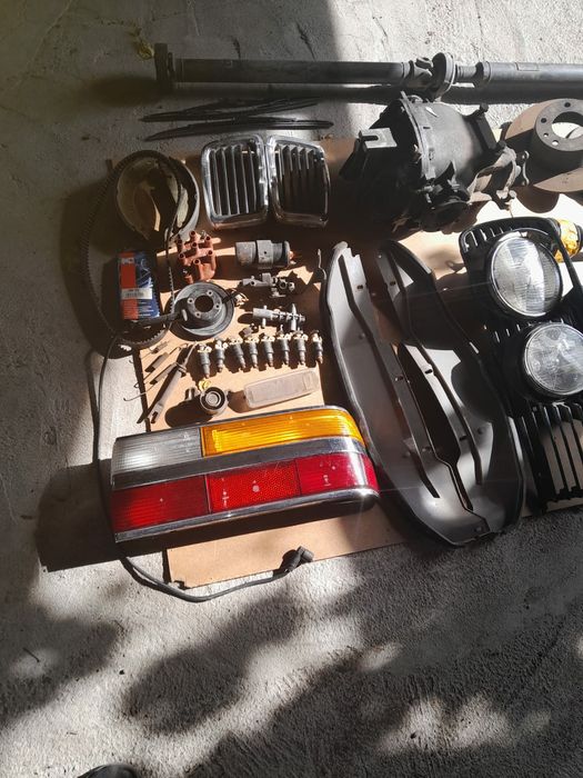 Запчасти на  BMW E28
