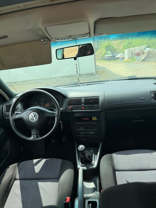 VOLKSWAGEN Golf 2000 — imagine 5