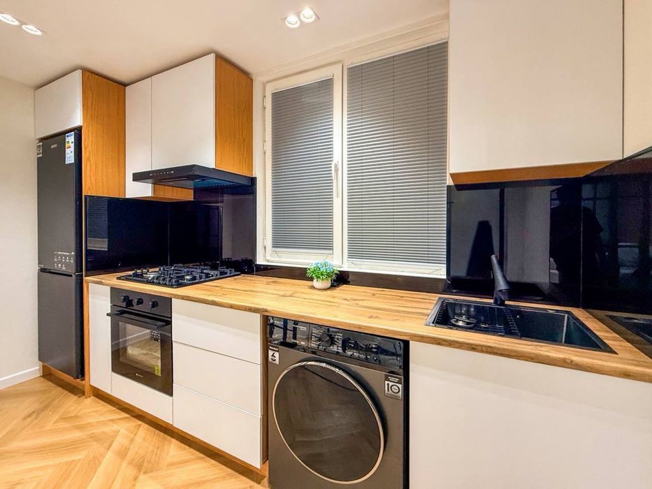 Квартира метро Буюк Ипак Йули 3/8/9 67 кв.м