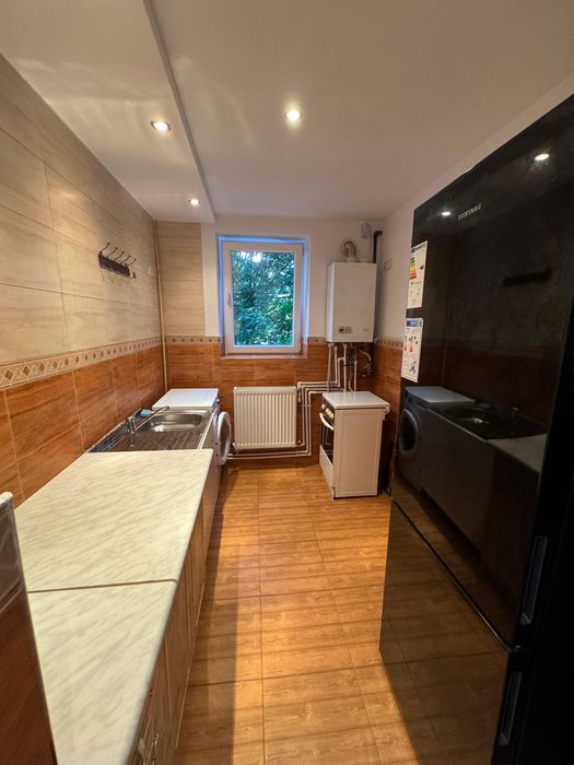 Apartament doua camere de inchiriat - zona centrala Onesti!