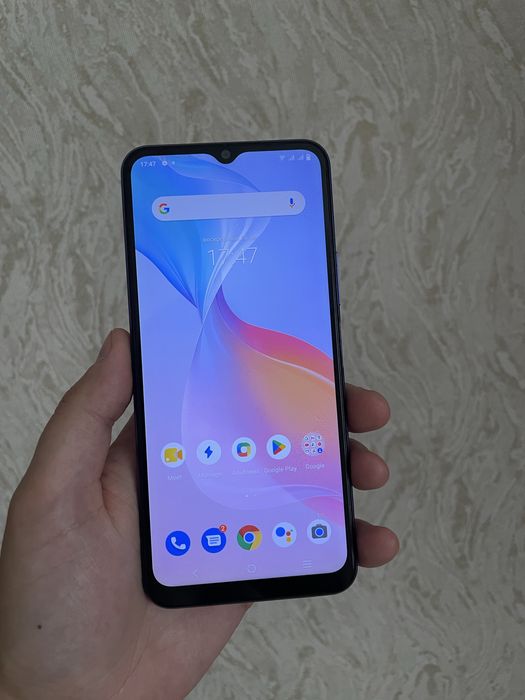 Продам VIVO Y21.