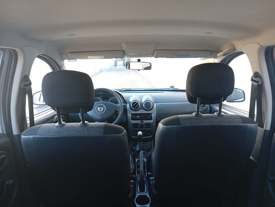 Vând Duster 1.6 benzina