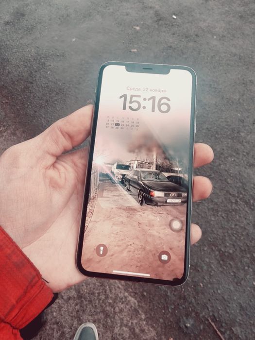 Продам айфон 11 про макс 64гб
