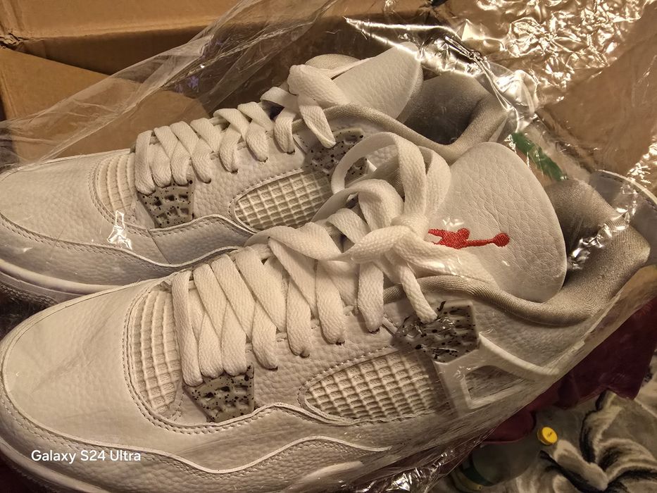 Vind adidasi Nike originali