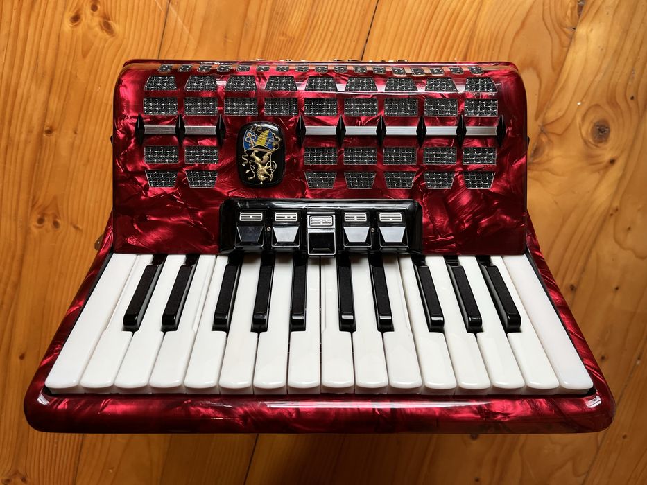 Acordeon Weltmeister Meteor