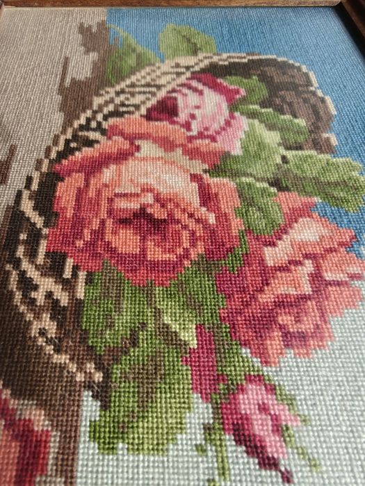 Гоблен с рози рамкиран 31х22 см