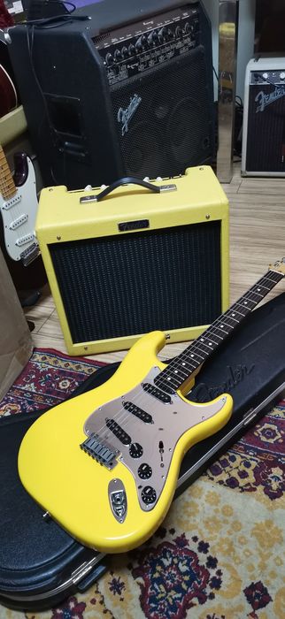 Fender USA китара фендер