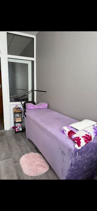 Продам кушетку с матрасиком