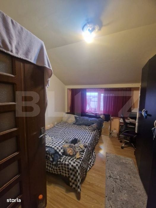 Apartament 3 camere, 70 mp, zona Sagului