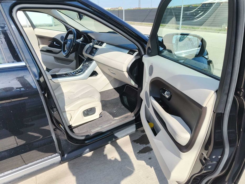 vand range rover evoque 2,2 d, sd4, 190 cp, 4x4 automata an fabricatie  2013
